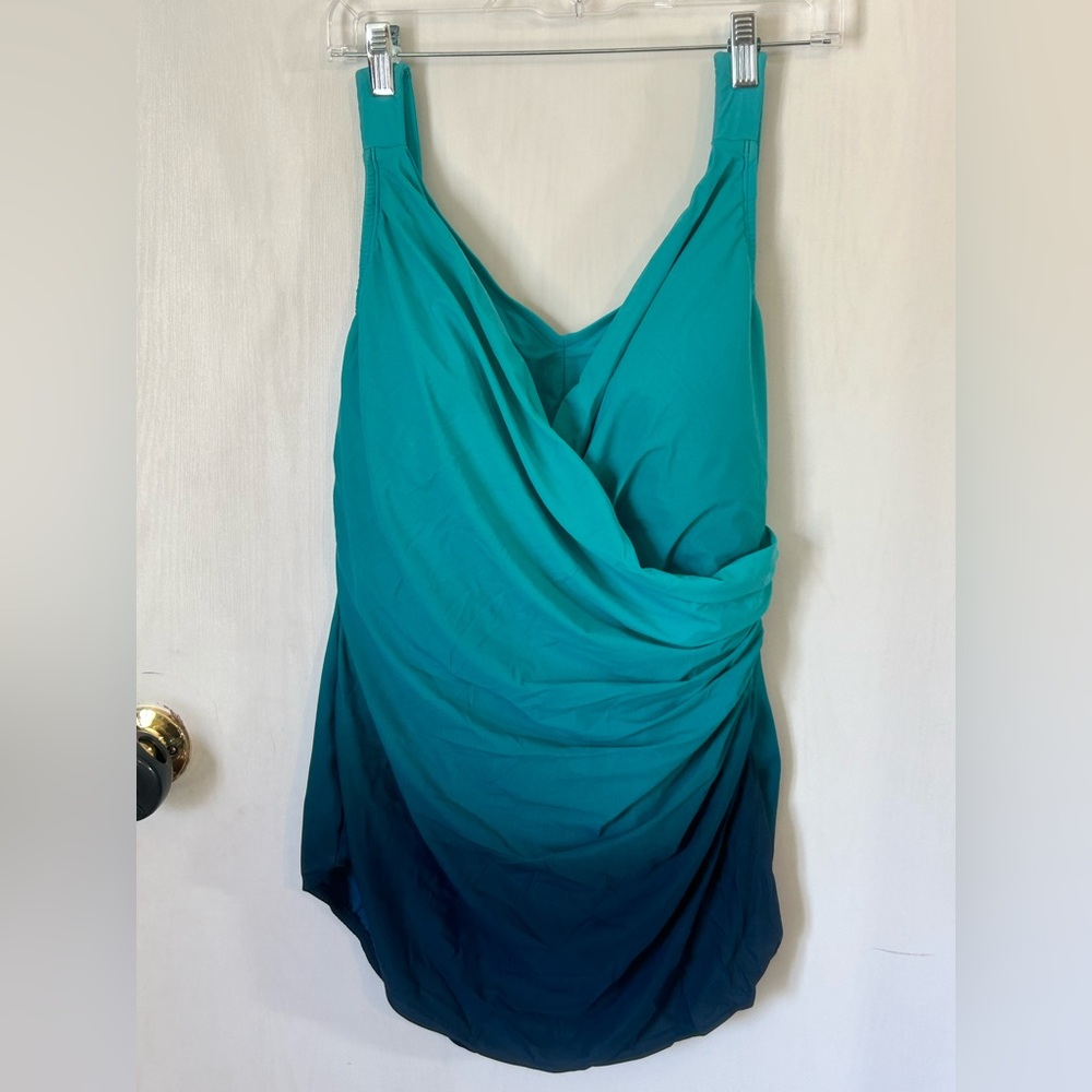 Lands End One Piece Ombré Swimsuit